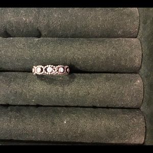 Pandora ring